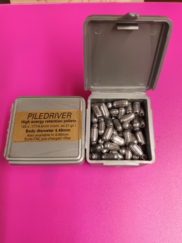 Boxes piledriver 177 - of,