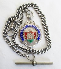 ANTIQUE SOLID SILVER ALBERT GRADUATED WATCH CHAIN,T-BAR,DOG CLIP+SILVER FOB 1925