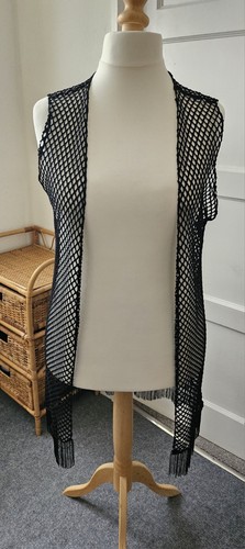 Black crochet sleeveless - black,