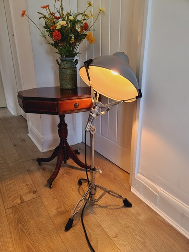Vintage industrial lamp tripod - vintage,