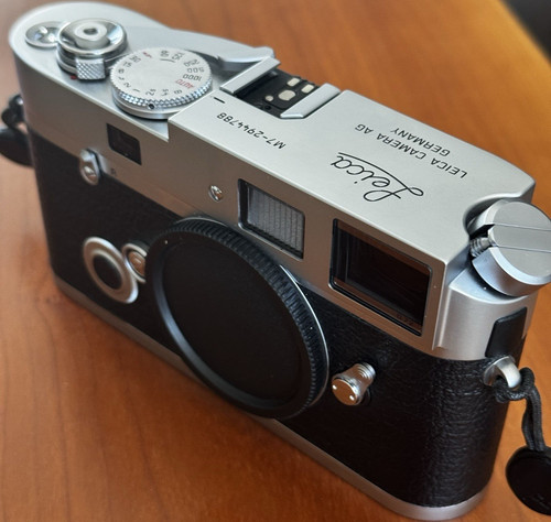 Leica carte with - a, la