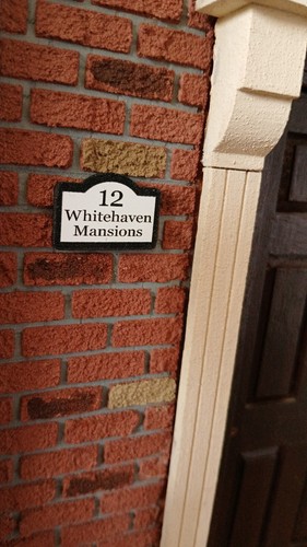 Personalised dolls house - personalised,