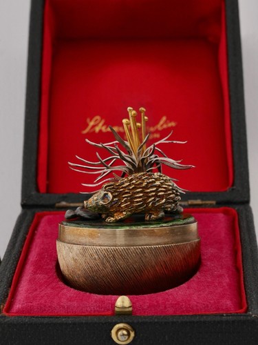 Stuart devlin silver gilt - devlin, &