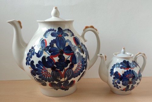 Vintage teapot kyiv porcelain - vintage, kyiv.