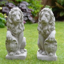 GARDEN LION ORNAMENTS PAIR