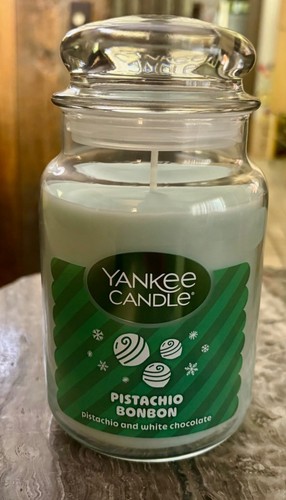 Nwt yankee candle - yankee, pistachio