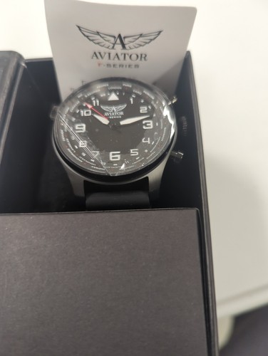 Watch aviator series - watch, world