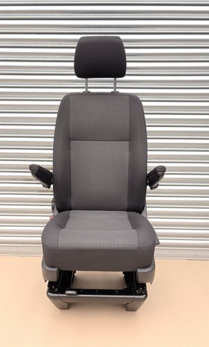 Genuine 1 front - t6, t6.1