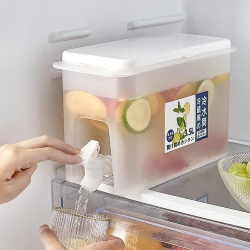 Jug with tap cold - with, water