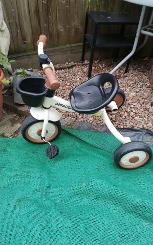 Children trike from aiya - children's,