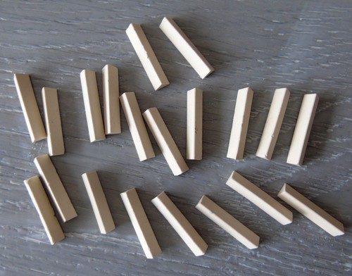 Pottery kiln stilts size - 20,