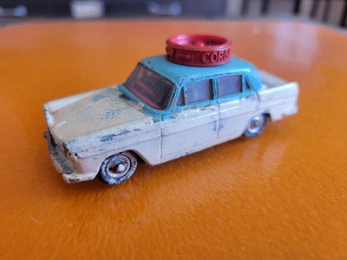 Corgi toys 236 austin - no.,