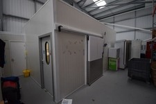 Walk-In Subdivided Food