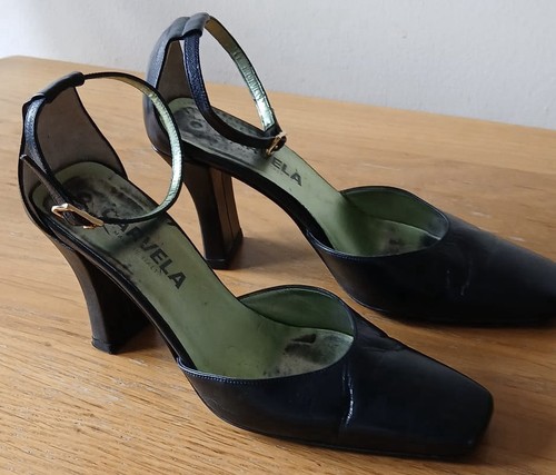 Carvela navy shoes size - shoes,