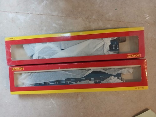 Hornby trains coronation - trains, x