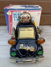 Vintage Luang Wu Toy Robot