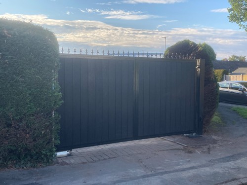 Electric composite gates - electric,