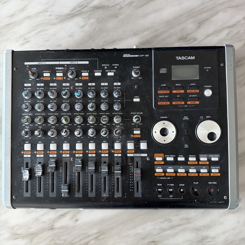 Tascam 02cf digital - tascam, dp-02cf