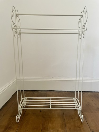 Vintage white metal - metal, rack