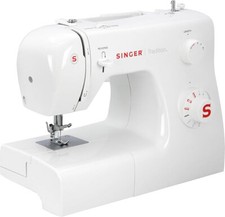 Singer Tradition 2250 Sewing