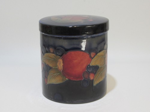 William moorcroft pottery - william,