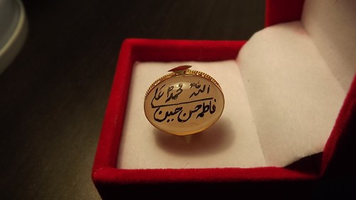 22ct asian yellow gold - 22ct, light