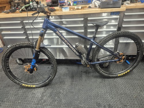 Custom bikes nukeproof - 2,