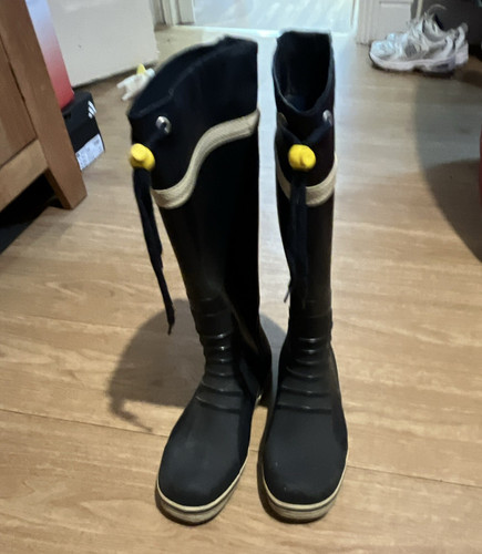 Gill tall sailing - gill,