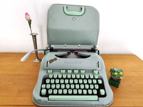 Hermes 3000 typewriter - 3000,