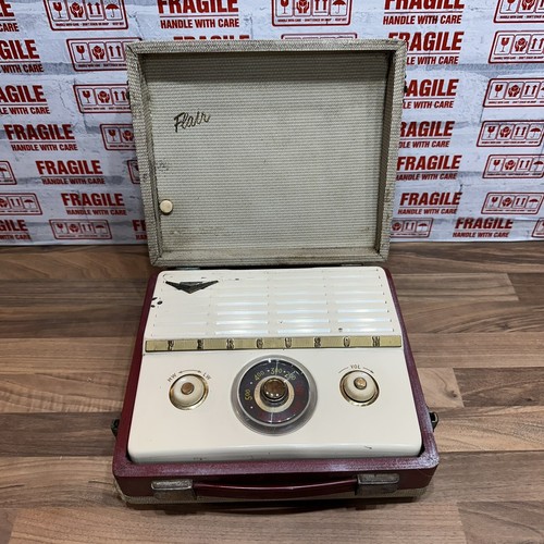 Vintage ferguson flair radio - ferguson,