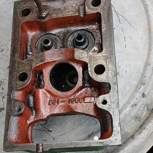 Lister cylinder head - l,