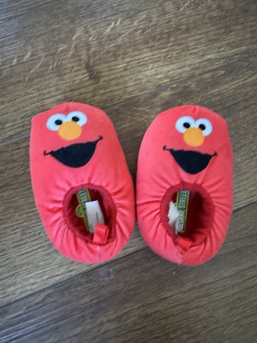 Elmo slippers size - elmo,
