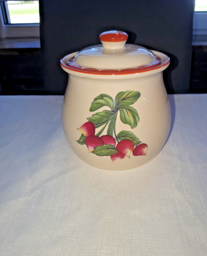 Cloverleaf pottery vegetable - pottery,