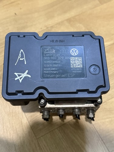 Audi abs pump control - vw,