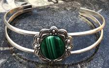 Vintage Native American 925 silver and malachite cuff bangle bracelet Navajo