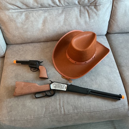 Childs toy cowboy hat rifle - toy,