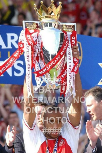 Thierry henry trophy photo - henry,