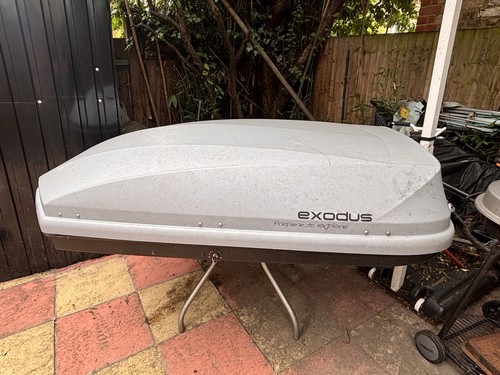 Exodus roof box with lock - box,