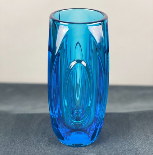Heavy blue art glass vase - heavy,
