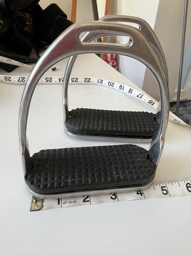 Stainless steel - 4.5”,