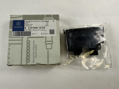 Mercedes benz reverse light - mercedes-benz,