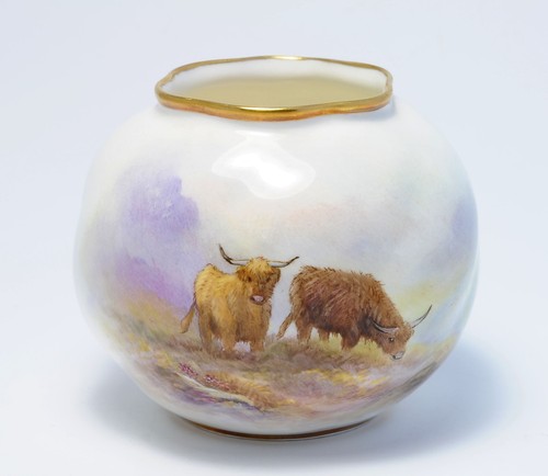 Royal worcester small - royal, highland