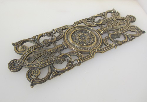 Victorian brass pierced finger - brass,