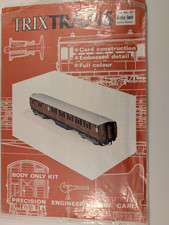 Trix Trains Gresley Coach –