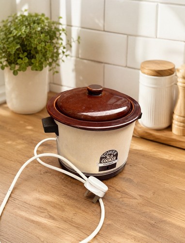 Vintage ceramic tower - vintage, /