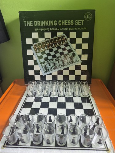 The drinking chess set - set, glass