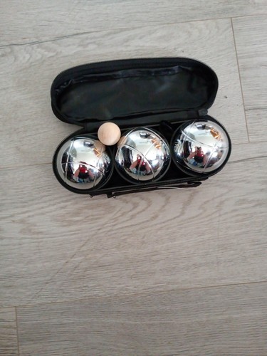 Metal boules 1 - metal, wooden