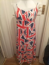 Ladies George Size Medium