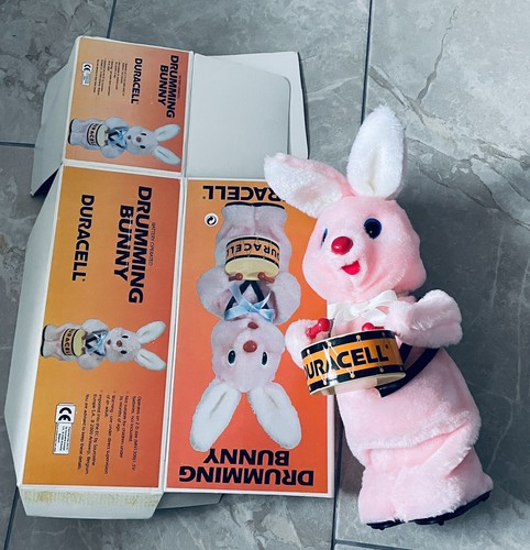 Duracell drumming bunny - drumming,