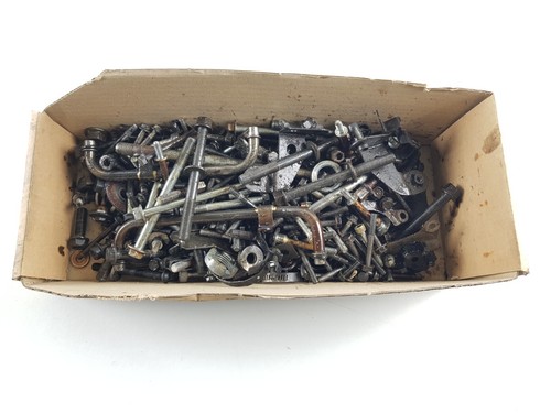 Lot fasteners screws - /, /